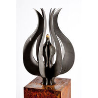 Tulip 2 Sculpture