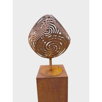 SCU046 Abstract Cube Swirl Sculpture Small Metal Garden Art