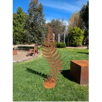 Fern Leaf Sculpture Large
